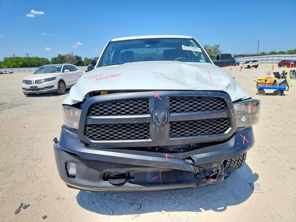 2024 RAM 1500 CLASSIC