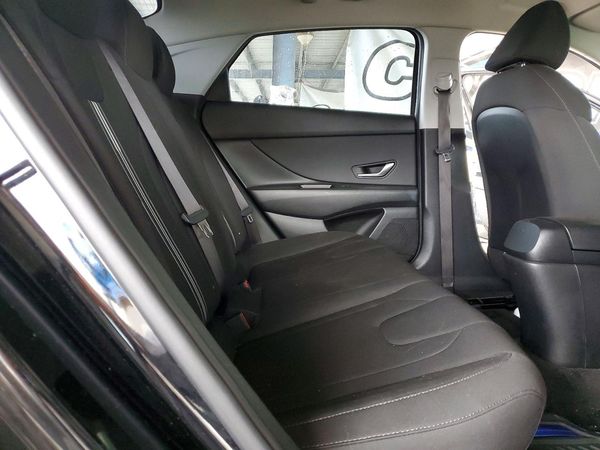 2021 HYUNDAI ELANTRA Blue