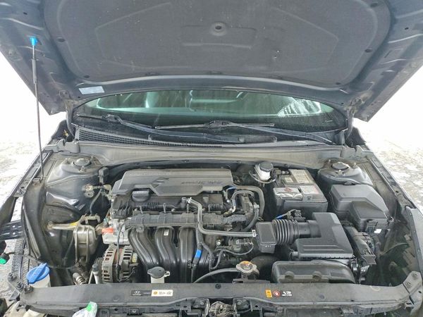 2021 HYUNDAI ELANTRA Blue
