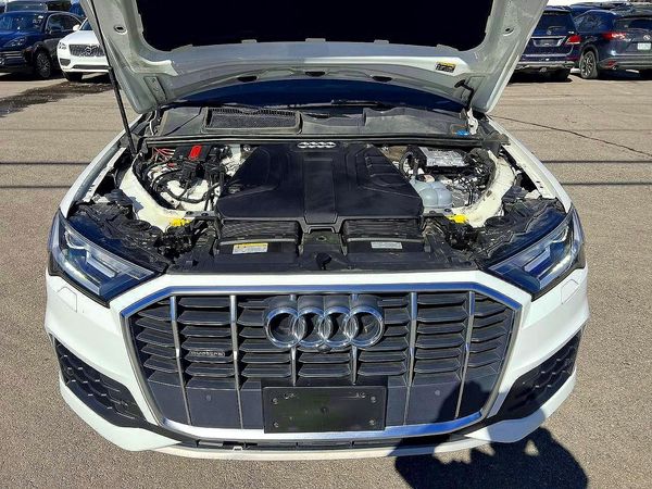 2023 AUDI Q7 quattro Premium