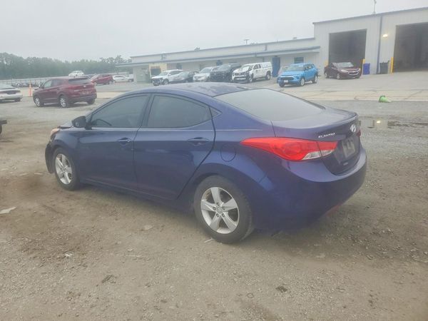 2013 HYUNDAI ELANTRA