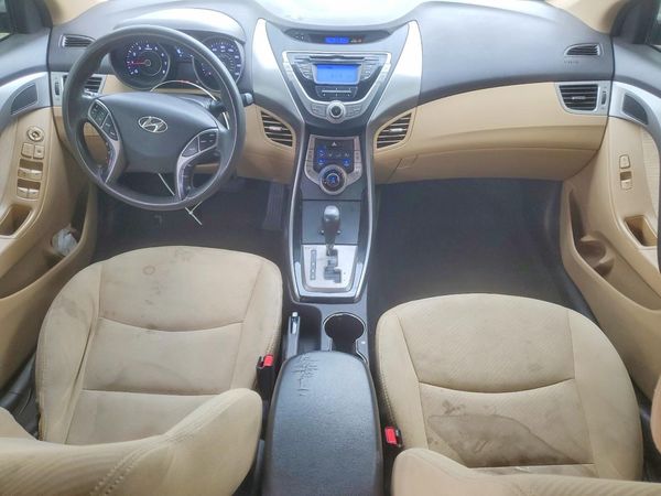 2013 HYUNDAI ELANTRA