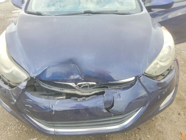 2013 HYUNDAI ELANTRA
