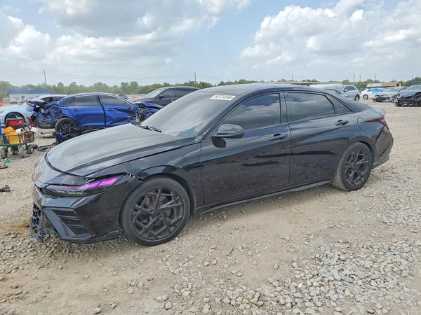 2025 HYUNDAI ELANTRA