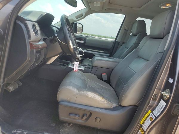 2014 TOYOTA TUNDRA Limited