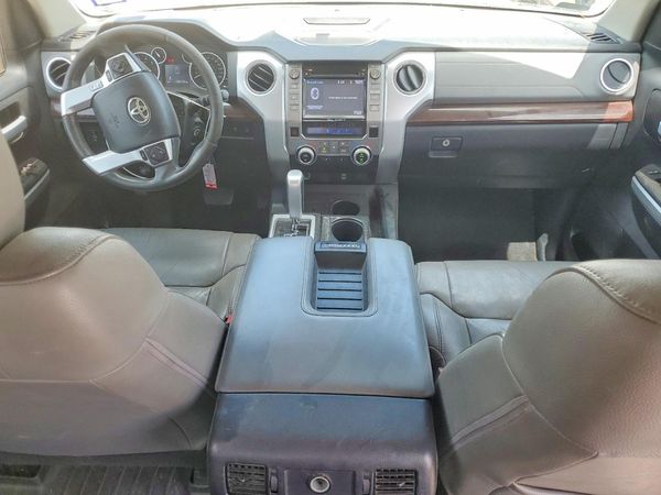 2014 TOYOTA TUNDRA Limited