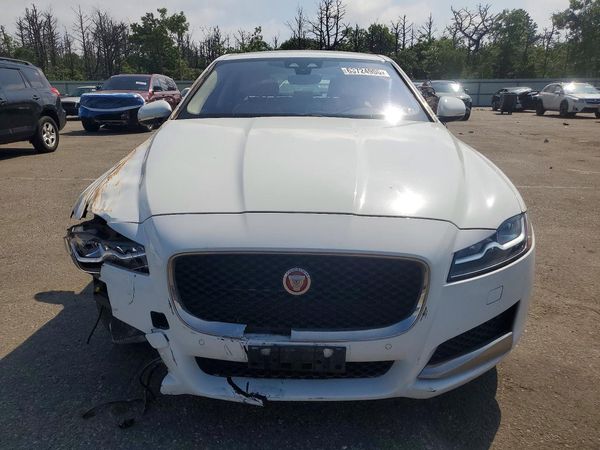 2020 JAGUAR XF Prestige