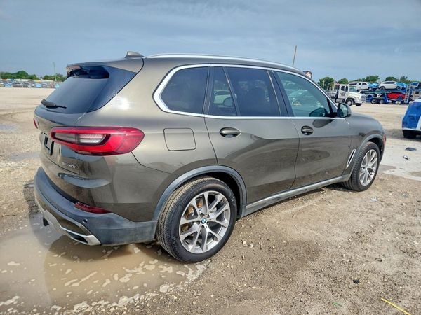 2020 BMW X5 sDrive40i
