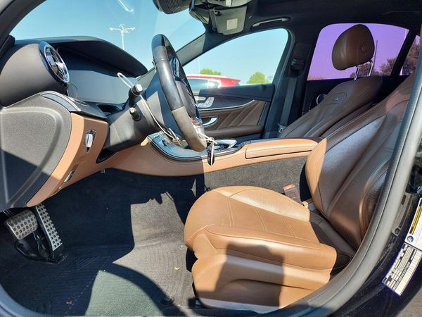 2019 MERCEDES-BENZ E