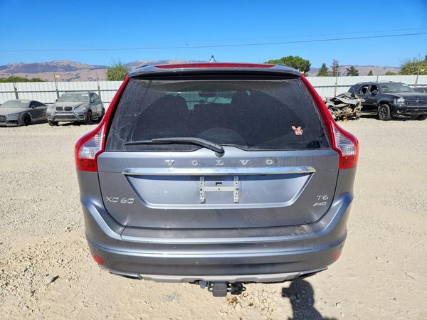 2016 VOLVO XC60