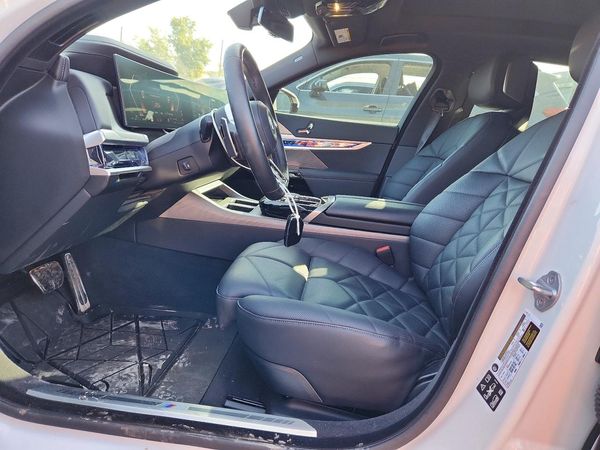 2024 BMW 740 xDrive