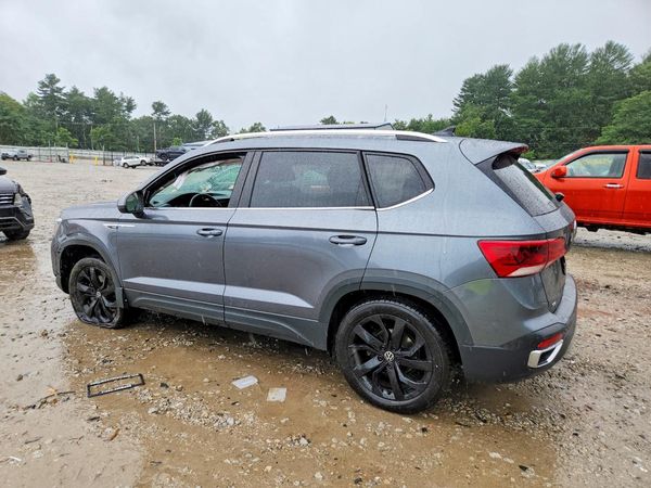 2022 VOLKSWAGEN TAOS