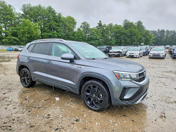 2022 VOLKSWAGEN TAOS