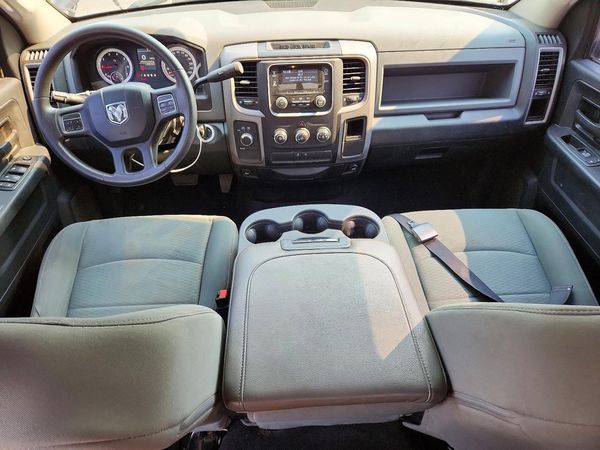 2014 RAM 1500 ST
