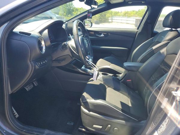 2021 KIA FORTE GT Line
