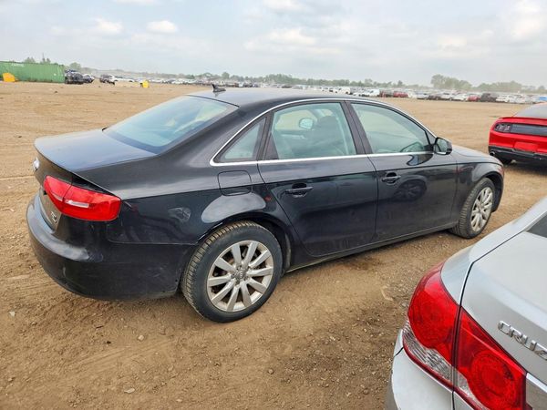 2013 AUDI A4 quattro Premium