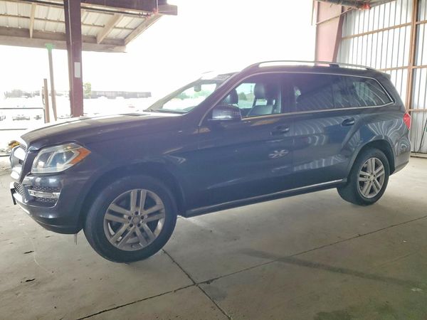 2014 MERCEDES-BENZ GL GL450 4MATIC — Front 3/4