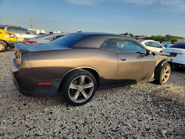 2015 DODGE CHALLENGER SXT