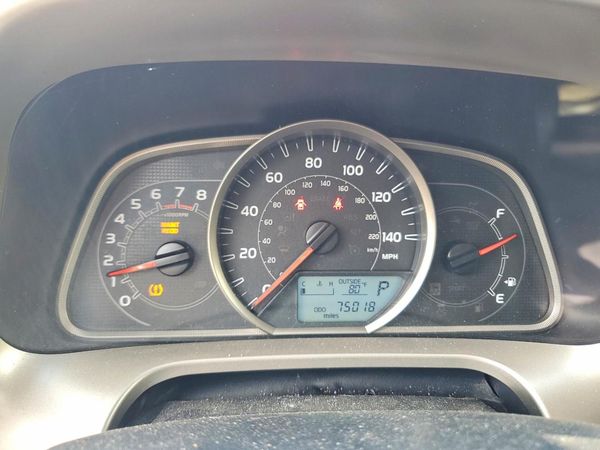 2015 TOYOTA RAV4 LE (X Grade)