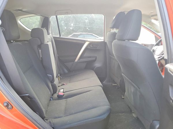 2015 TOYOTA RAV4 LE (X Grade)