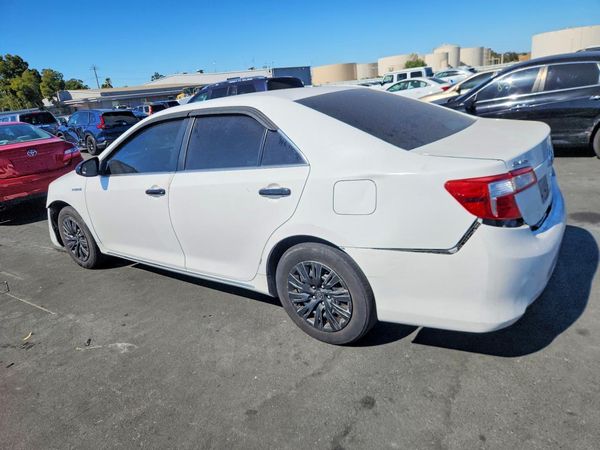 2014 TOYOTA CAMRY SOLA Hybrid