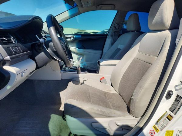 2014 TOYOTA CAMRY SOLA Hybrid