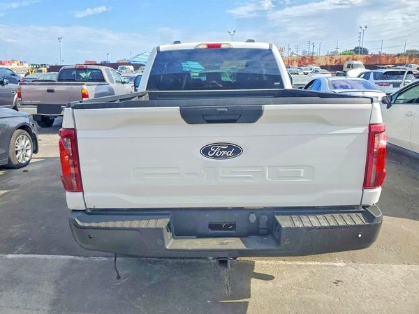 2024 FORD F150