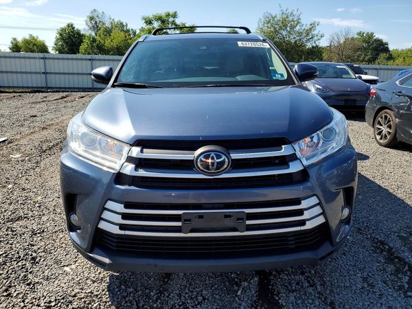 2019 TOYOTA HIGHLANDER