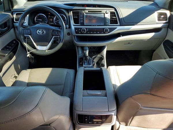 2019 TOYOTA HIGHLANDER