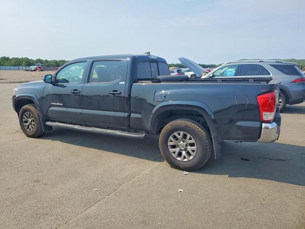 2017 TOYOTA TACOMA