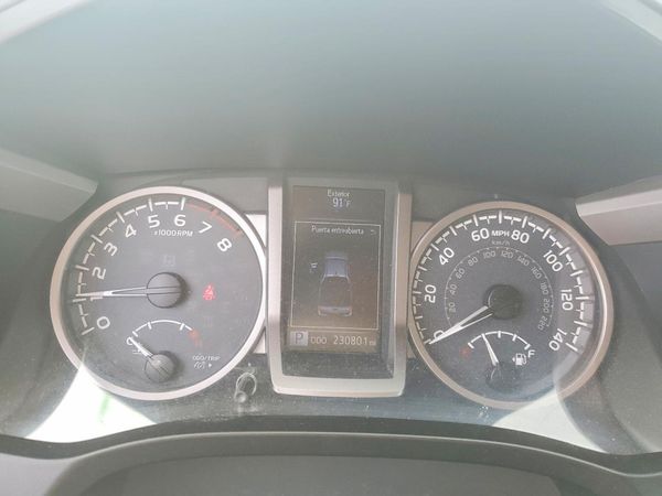 2017 TOYOTA TACOMA