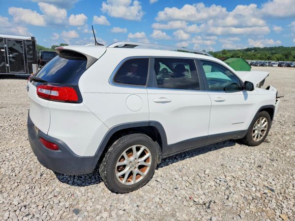 2017 JEEP CHEROKEE LATITUDE FWD