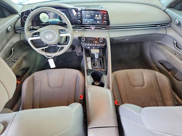 2021 HYUNDAI ELANTRA SEL