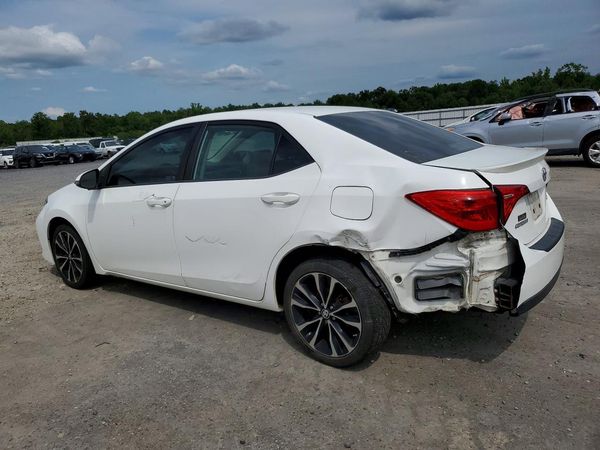 2017 TOYOTA COROLLA