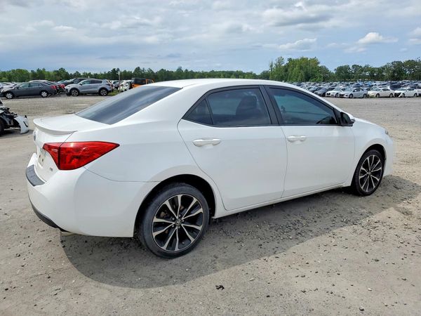 2017 TOYOTA COROLLA