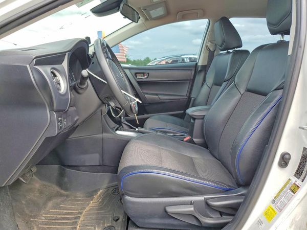 2017 TOYOTA COROLLA