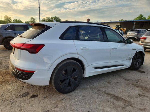2024 AUDI Q8 E-TRON