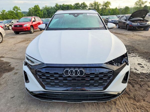 2024 AUDI Q8 E-TRON