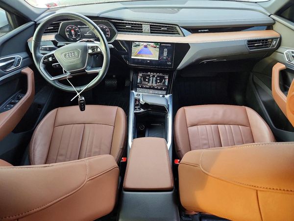 2024 AUDI Q8 E-TRON