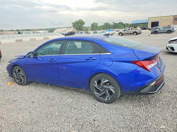 2024 HYUNDAI ELANTRA SEL w/ Convenience Pkg