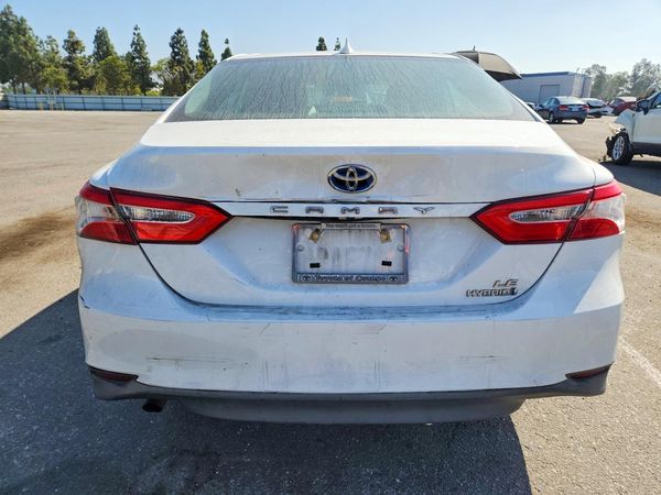 2020 TOYOTA CAMRY LE Hybrid