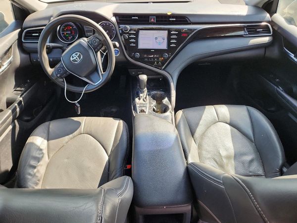 2020 TOYOTA CAMRY LE Hybrid