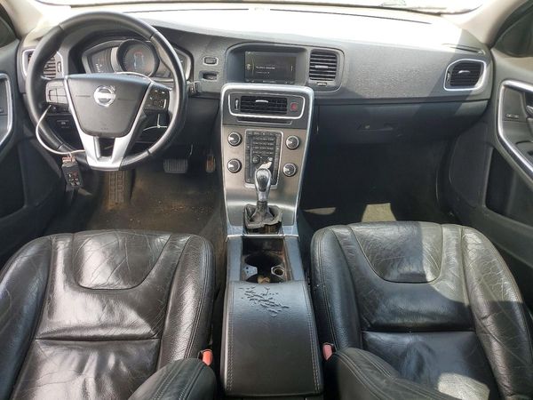 2014 VOLVO S60