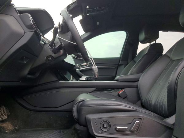 2024 AUDI Q8 E-TRON quattro Premium — DENT