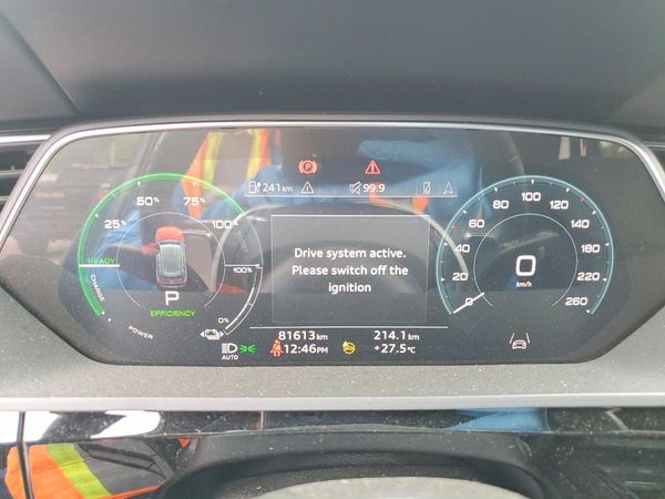2024 AUDI Q8 E-TRON quattro Premium — ODOM