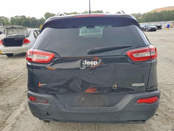 2018 JEEP CHEROKEE LATITUDE FWD