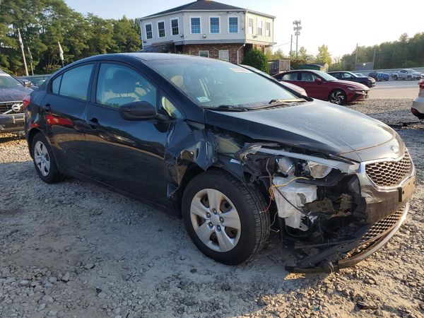 2016 KIA FORTE GL (Middle-Low Grade)
