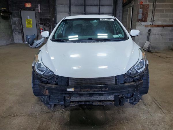 2015 HYUNDAI ELANTRA
