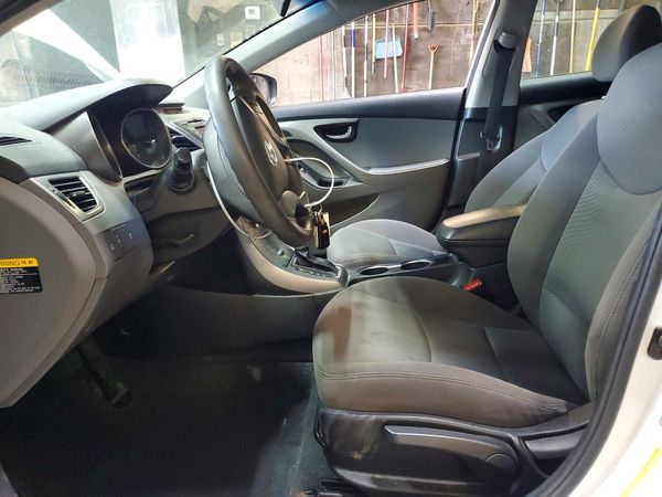 2015 HYUNDAI ELANTRA