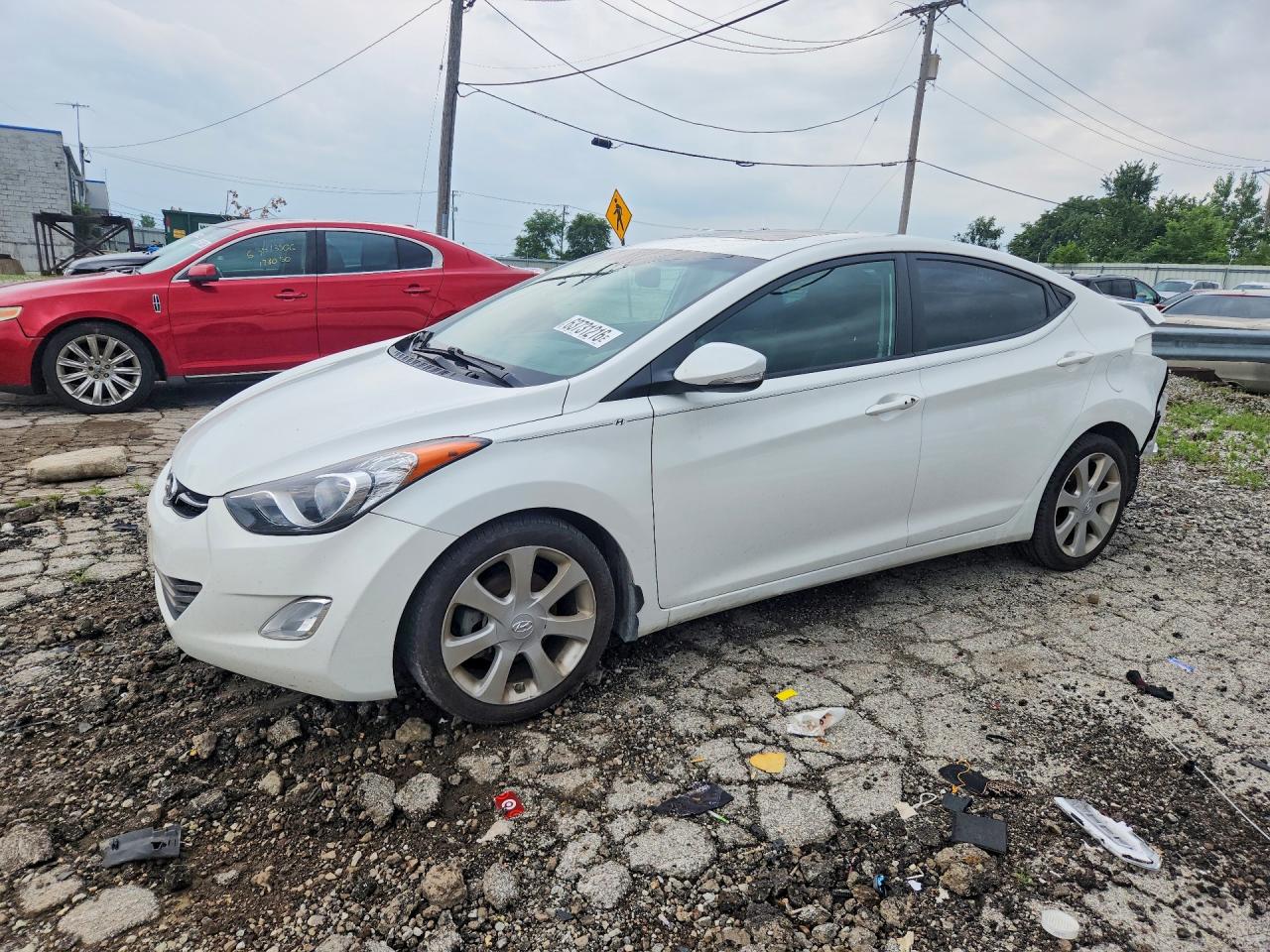 2013 HYUNDAI ELANTRA